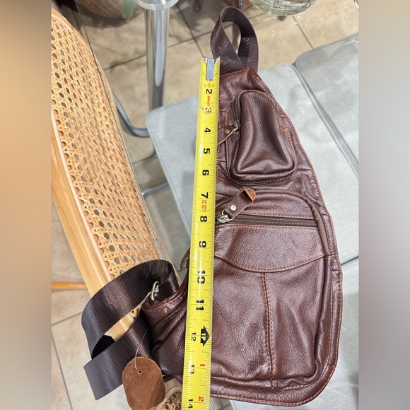 Brown‎ Leather Crossbody Sling Bag • Multi-Pocket • New - Picture 9 of 9
